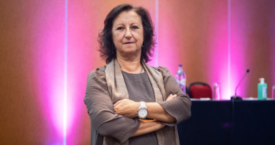 O farmac&ecirc;utico como especialista fundamental integrado na equipa multidisciplinar da IC