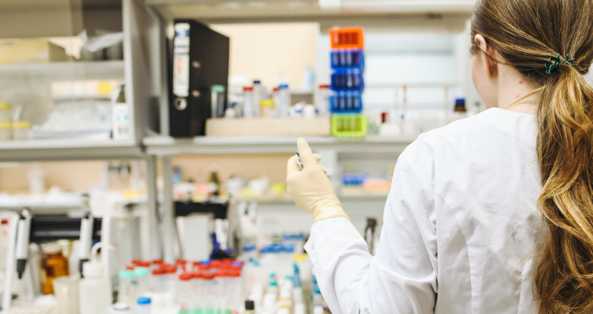 Gilead refor&ccedil;a utiliza&ccedil;&atilde;o de bictegravir/emtricitabina/tenofovir alafenamida em doentes com VIH-1 e com comorbilidades associadass associadas