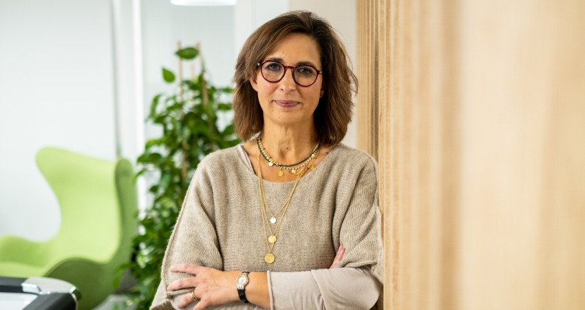 &ldquo;Parece-me inconceb&iacute;vel que o farmac&ecirc;utico tenha um posicionamento sat&eacute;lite&rdquo;