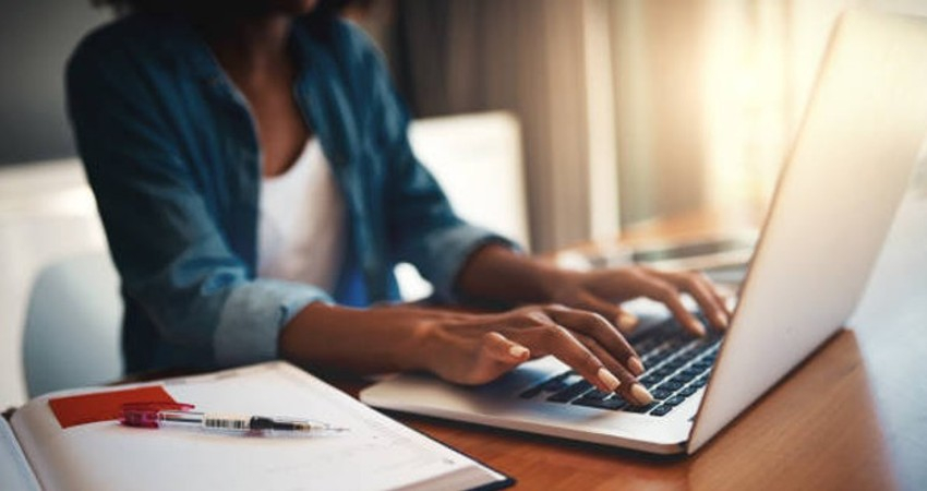 Zambon disponibiliza novos cursos de forma&ccedil;&atilde;o online para farmac&ecirc;uticos e t&eacute;cnicos de Farm&aacute;cia