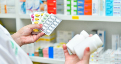 Pre&ccedil;o dos medicamentos vai deixar de constar obrigatoriamente nas embalagens