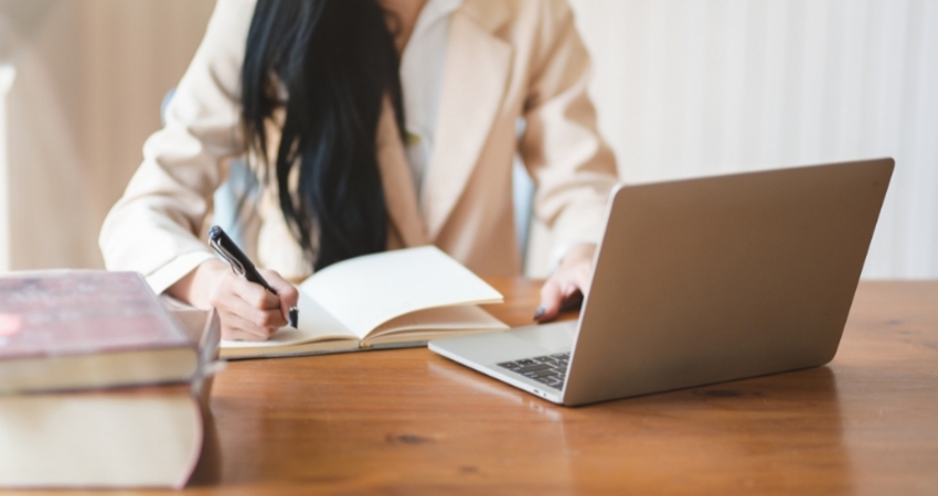 Em contagem para o webinar "Inova&ccedil;&atilde;o em Oncologia: da Investiga&ccedil;&atilde;o &agrave; Cl&iacute;nica"