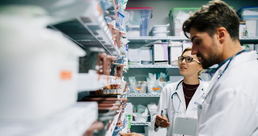 Macau quer atrair especialistas farmac&ecirc;uticos e valoriza quem falar portugu&ecirc;s