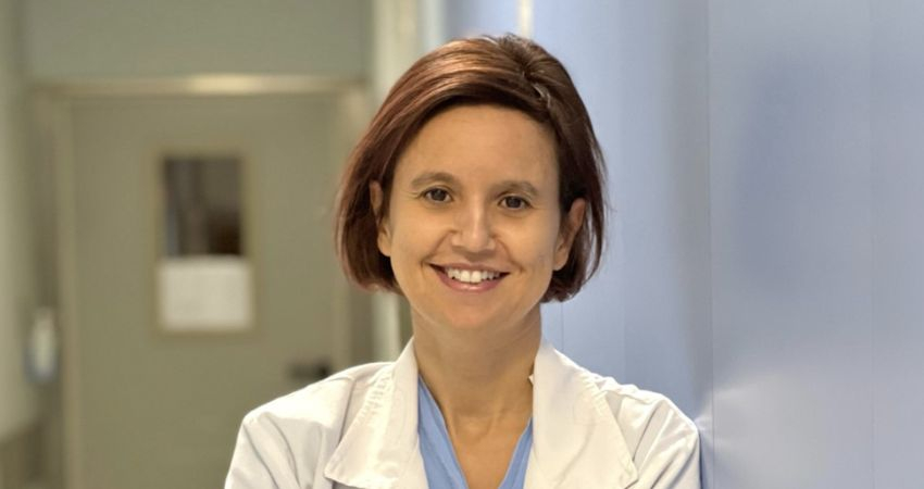 Dr.&ordf; Renata Barbosa vence pr&eacute;mio "Inovar em Farm&aacute;cia Hospitalar" com estudo sobre seguran&ccedil;a do medicamento