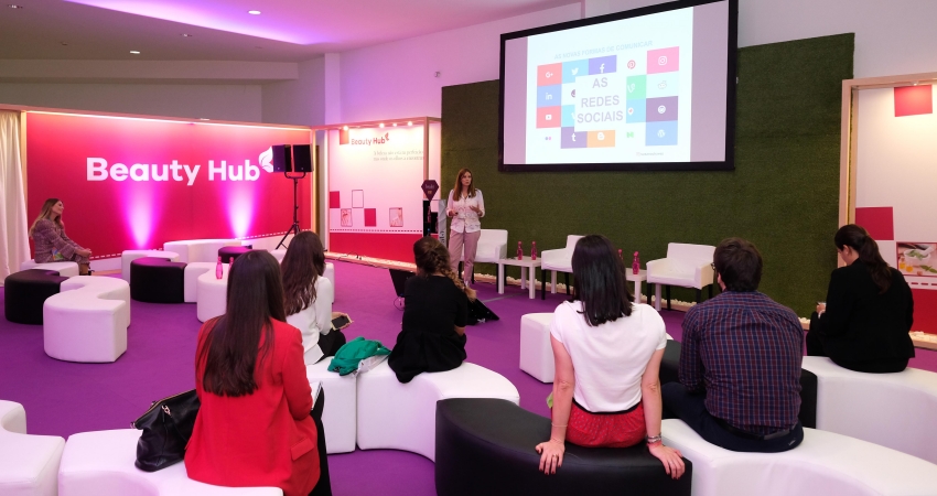 Expofarma 2018: a inova&ccedil;&atilde;o dermocosm&eacute;tica e o papel das redes sociais e dos influenciadores