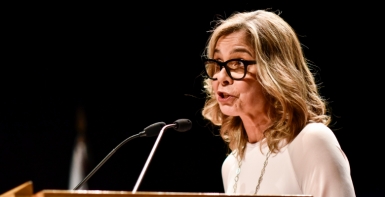 Prof.&ordf; Doutora Ana Paula Martins reeleita baston&aacute;ria da Ordem dos Farmac&ecirc;uticos