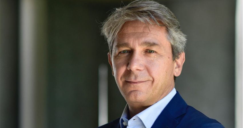 Diretor-geral da AbbVie Portugal fala em empresa "mais robusta" e do investimento em novas &aacute;reas