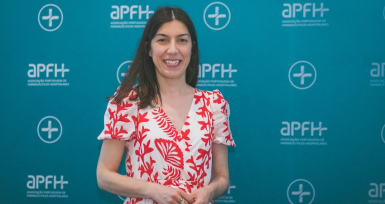 &ldquo;O farmac&ecirc;utico &eacute; o &uacute;nico profissional de sa&uacute;de que olha para o doente como um todo&rdquo;