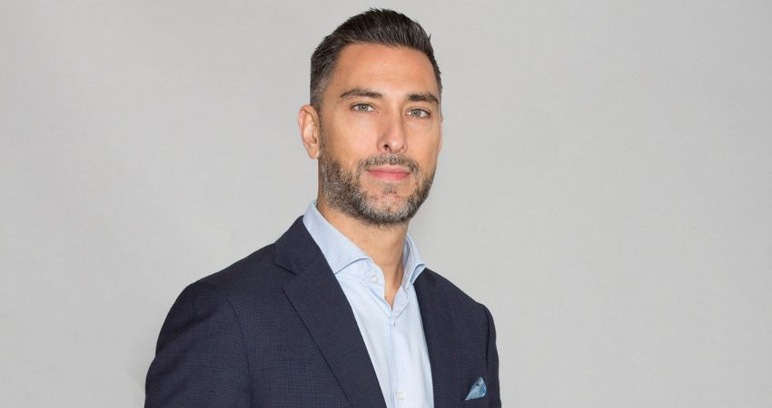 Dr. Carlos Mart&iacute;nez Caballero &eacute; o novo diretor da Unidade de Neg&oacute;cio de Oncologia da Ipsen